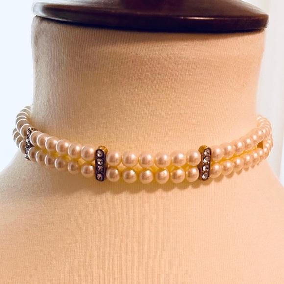 Vintage Pearl Choker Necklace - Picture 2 of 5